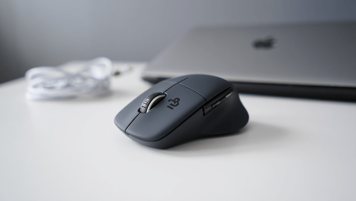 
        Logitech prépare une souris pliable révolutionnaire
    