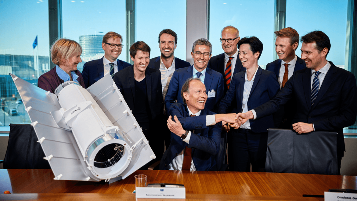 
        Le Starlink européen passe en phase industrielle : la Commission européenne valide tout le projet IRIS²
    